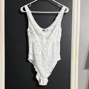 We Are HAH White Lace Thick Adjustable Strap Built-In Bra Bodysuit Size: L